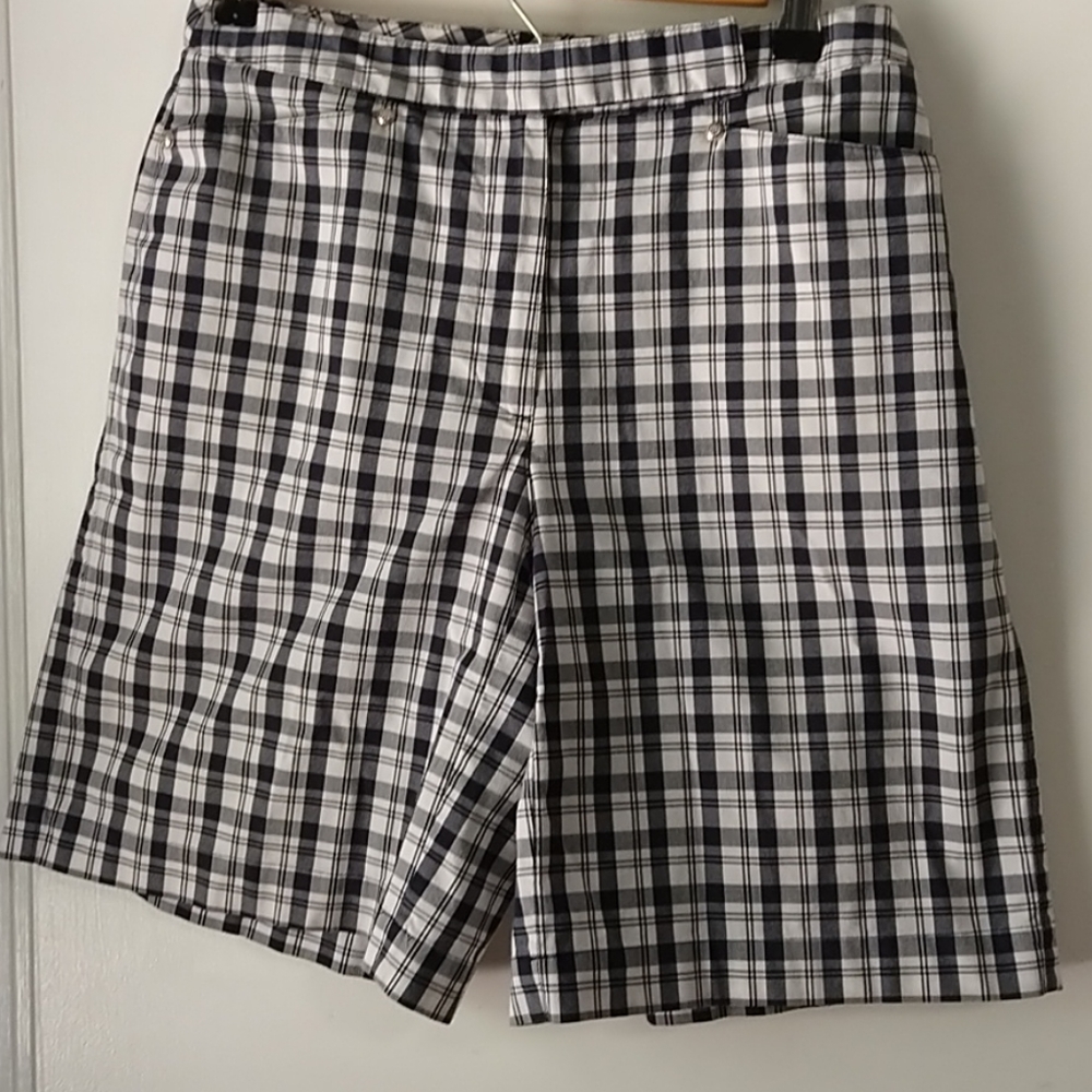 Liz golf Black and White Checkered Golf Shorts